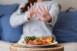 Essstörung durch einseitige Ernährung und Verzicht auf Lebensmittel bei CED